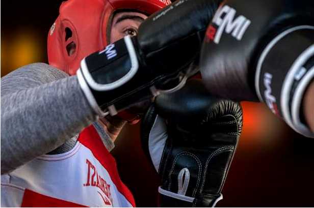 Boxing shoes