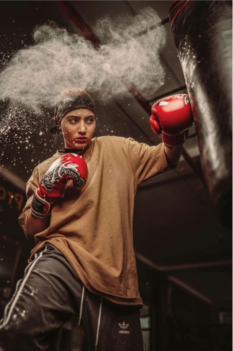Pro Gloves Sparring NX — wrist strap