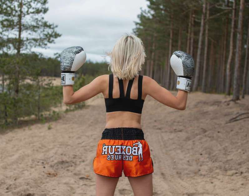 Compression top